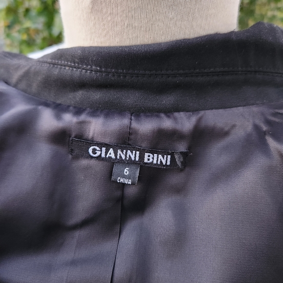 Black blazer - Picture 5 of 5